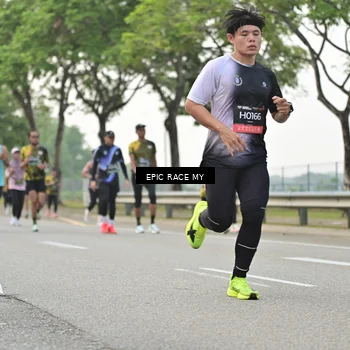 Runner Photo 6189596