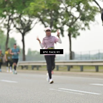 Runner Photo 6189640