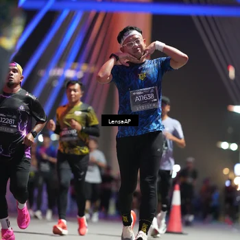 Runner Photo 6189688