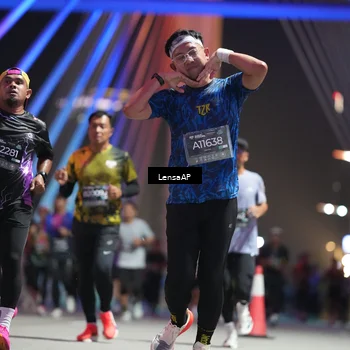 Runner Photo 6189695