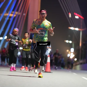 Runner Photo 6189710