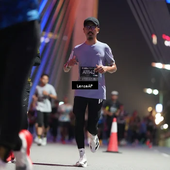 Runner Photo 6189711