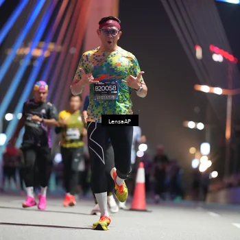 Runner Photo 6189713