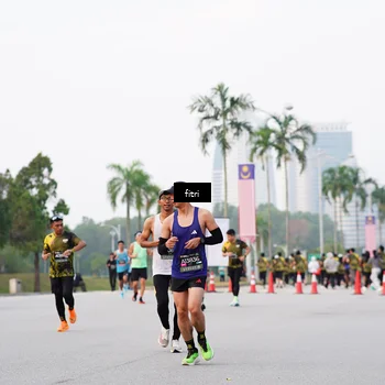 Runner Photo 6189768