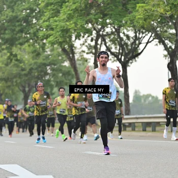 Runner Photo 6189786