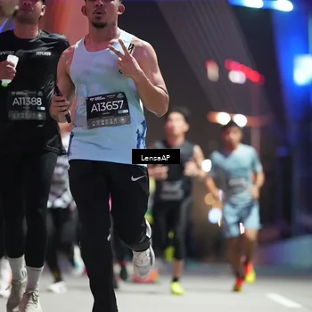 Runner Photo 6189789