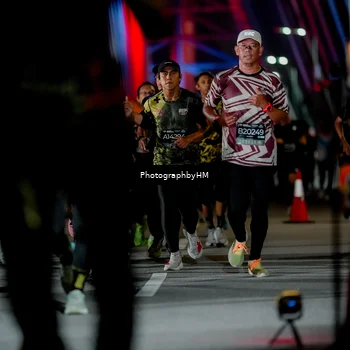Runner Photo 6189800
