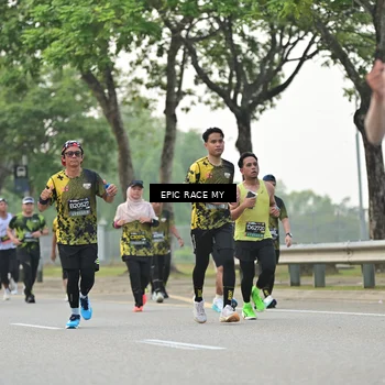 Runner Photo 6189807