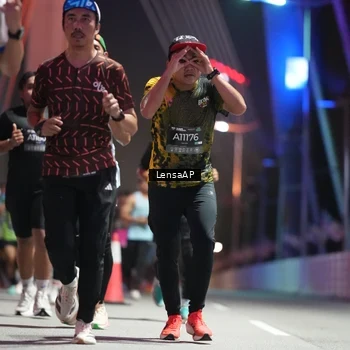 Runner Photo 6189828