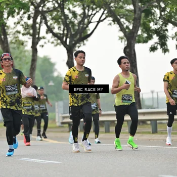 Runner Photo 6189836