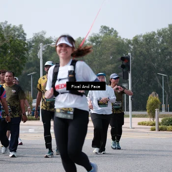 Runner Photo 6189840