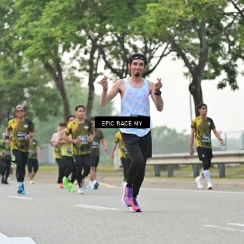 Runner Photo 6189850