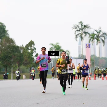 Runner Photo 6189852