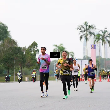 Runner Photo 6189868