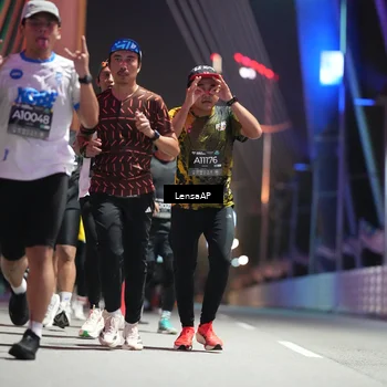 Runner Photo 6189876