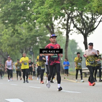 Runner Photo 6189899