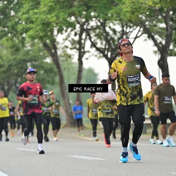 Runner Photo 6189905