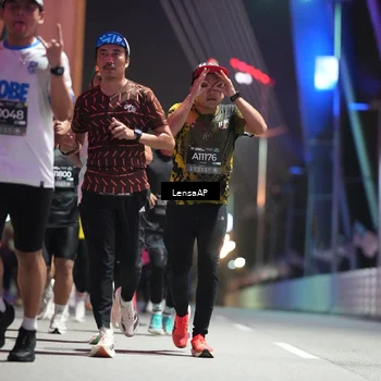 Runner Photo 6189916