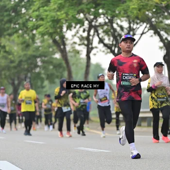 Runner Photo 6189931