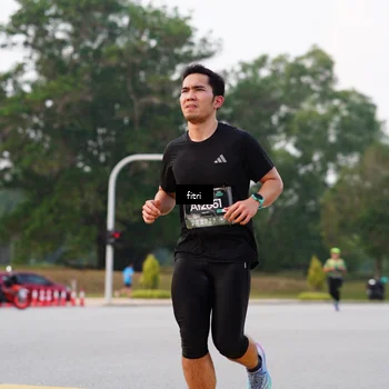 Runner Photo 6189934