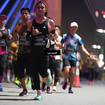 Runner Photo 6189936