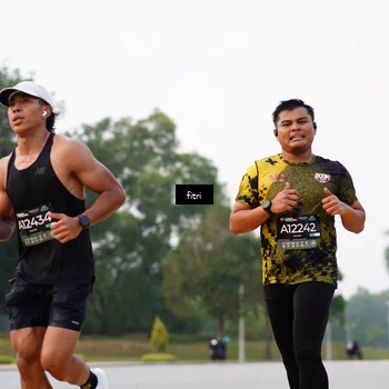 Runner Photo 6189955