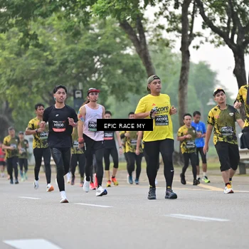 Runner Photo 6189958