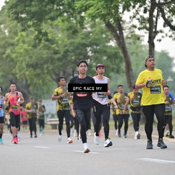 Runner Photo 6189959