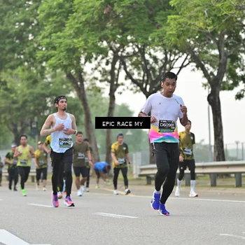 Runner Photo 6189969