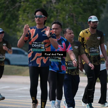 Runner Photo 6189993
