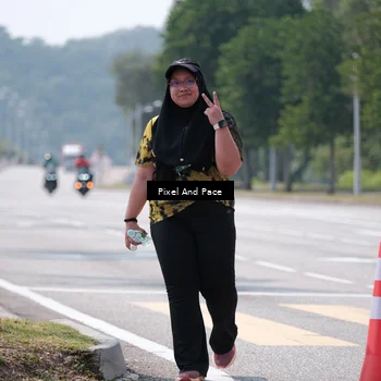 Runner Photo 6190001