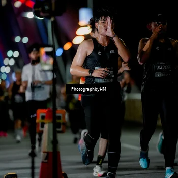 Runner Photo 6190021