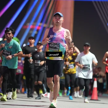 Runner Photo 6190034