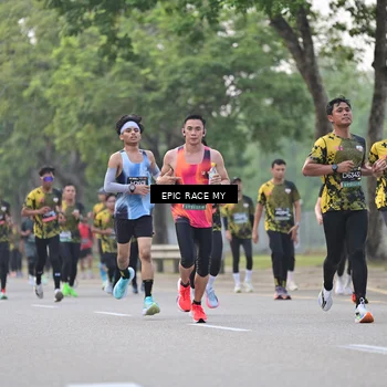 Runner Photo 6190069
