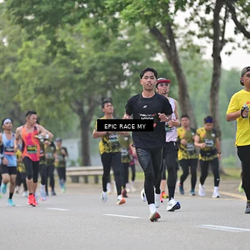 Runner Photo 6190078