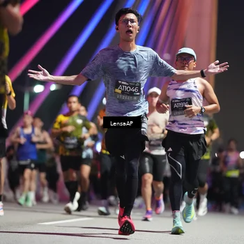 Runner Photo 6190082