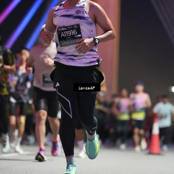Runner Photo 6190085