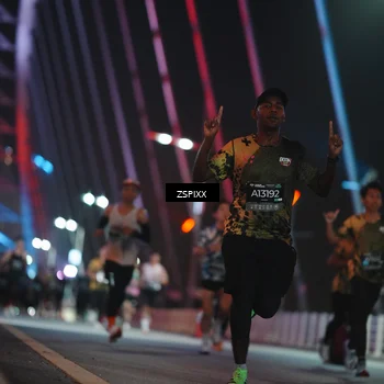 Runner Photo 6190088