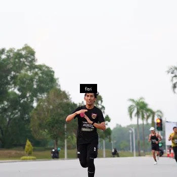 Runner Photo 6190101