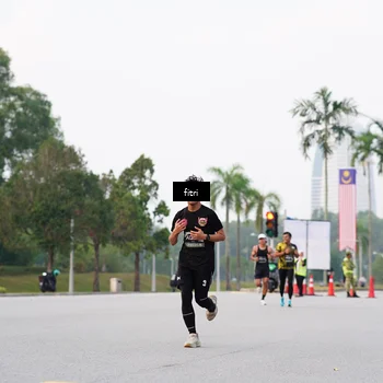 Runner Photo 6190129