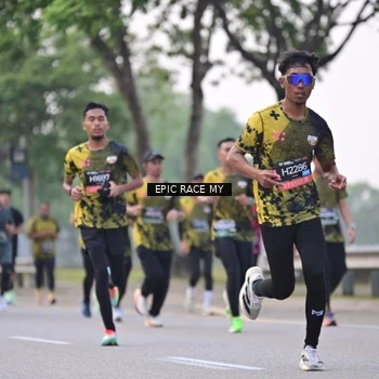 Runner Photo 6190232
