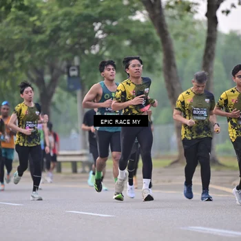 Runner Photo 6190257