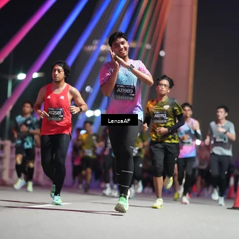 Runner Photo 6190285