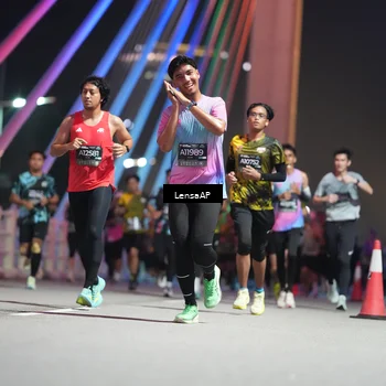 Runner Photo 6190309