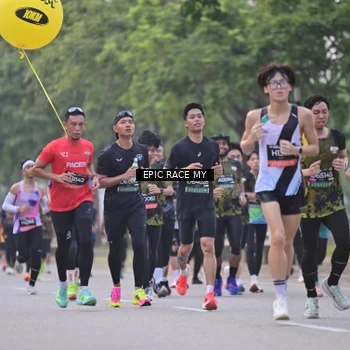 Runner Photo 6190314