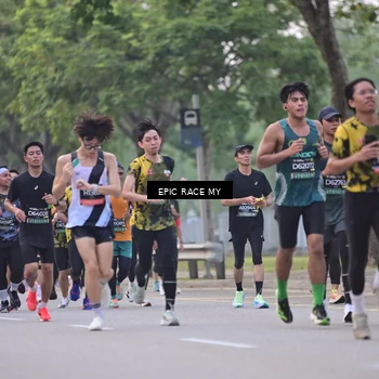 Runner Photo 6190317