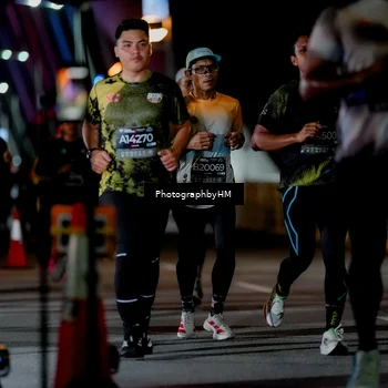 Runner Photo 6190319