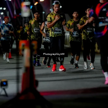 Runner Photo 6190320