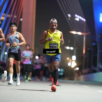 Runner Photo 6190364