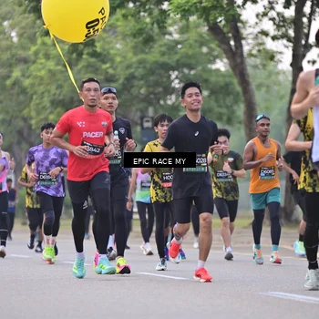Runner Photo 6190384